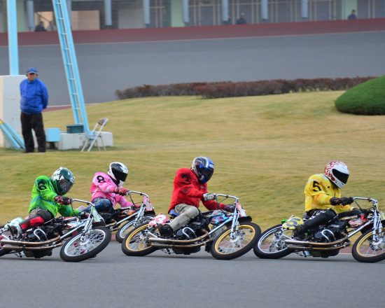 オートレース